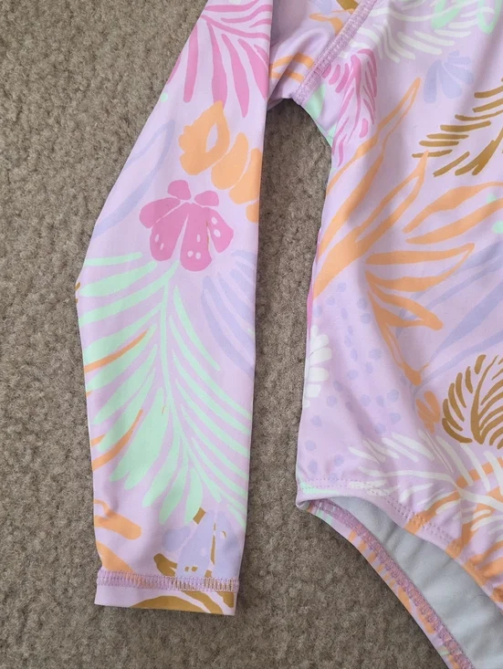 Cotton on Kids Girls Tropical Printed Long Sleeve Rashguard - Size 3 - Picture 4 of 7